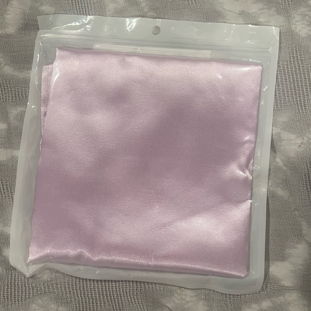 Brand New refreshments PARTIED OUT PILLOWCASE LAVENDER FIZZ - Picture 2 of 2